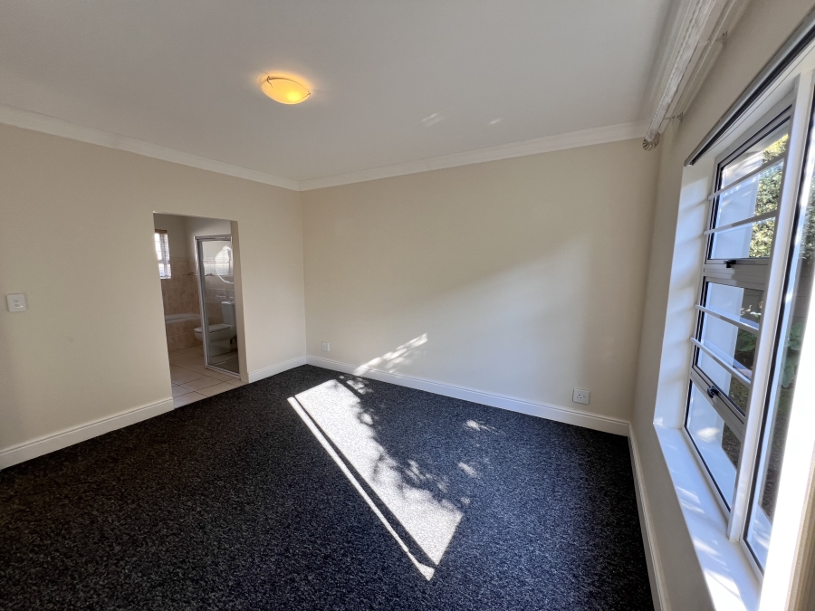 5 Bedroom Property for Sale in Noorsekloof Eastern Cape